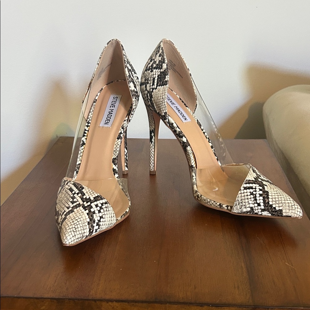 Steve Madden Black and Cream Snakeskin Heels